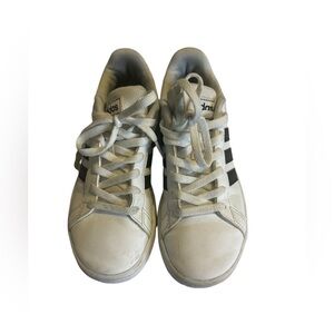 🥳🥳HOST PICK- ADIDAS Black White Low Top Grand Court Sneakers Size 1.5 Kids